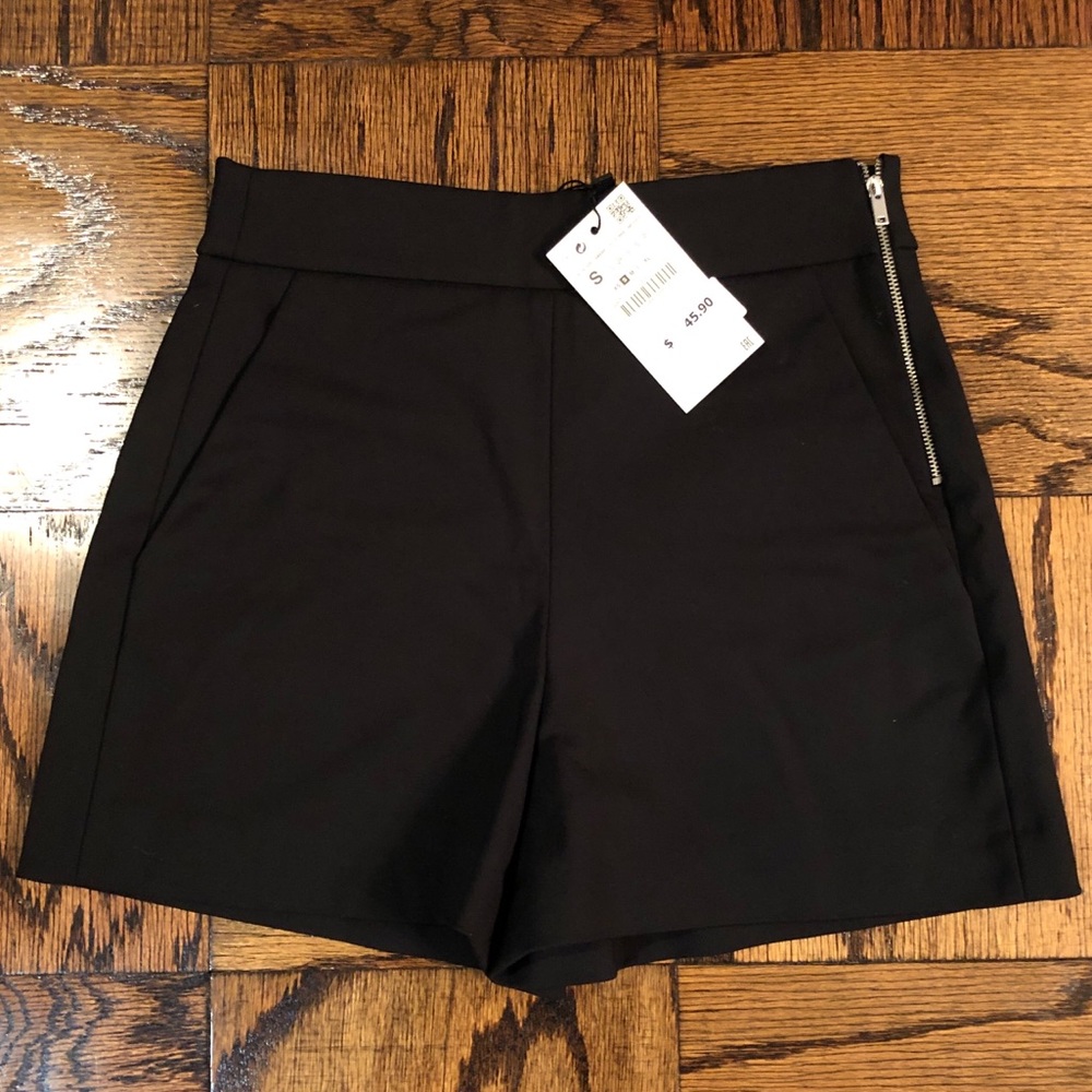 Never Worn (with tags) Black Zara Shorts, Size S